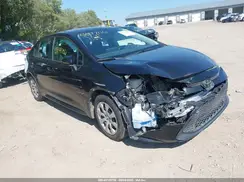 5YFEPMAE6NP276957 2022 TOYOTA COROLLA