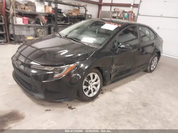 5YFEPMAE6NP290387 2022 TOYOTA COROLLA - Image 2