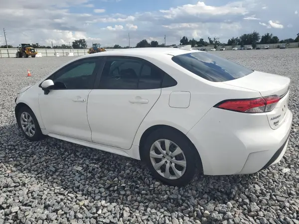 5YFEPMAE6NP295900 2022 TOYOTA COROLLA - Image 2