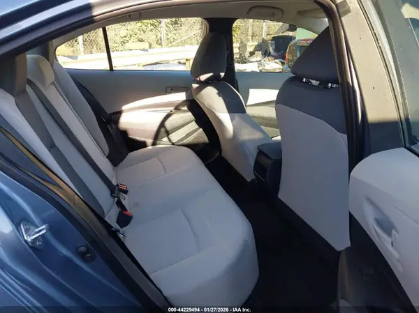 5YFEPMAE6NP299770 2022 TOYOTA COROLLA - Image 8