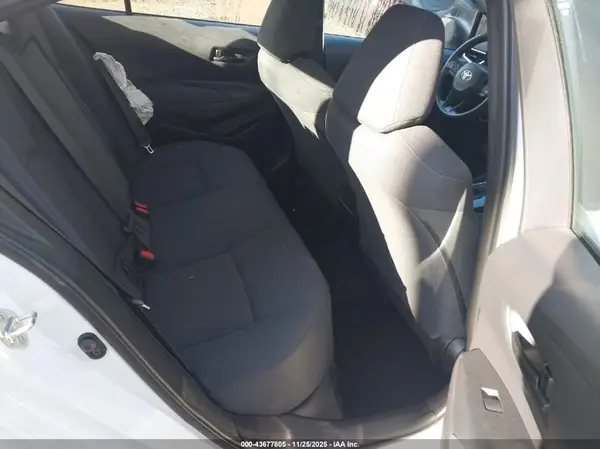 5YFEPMAE6NP301596 2022 TOYOTA COROLLA - Image 8