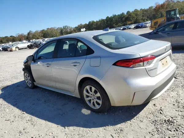 5YFEPMAE6NP301646 2022 TOYOTA COROLLA - Image 2
