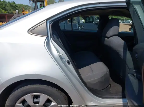 5YFEPMAE6NP303378 2022 TOYOTA COROLLA - Image 8