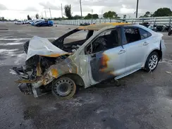 5YFEPMAE6NP305048 2022 TOYOTA COROLLA