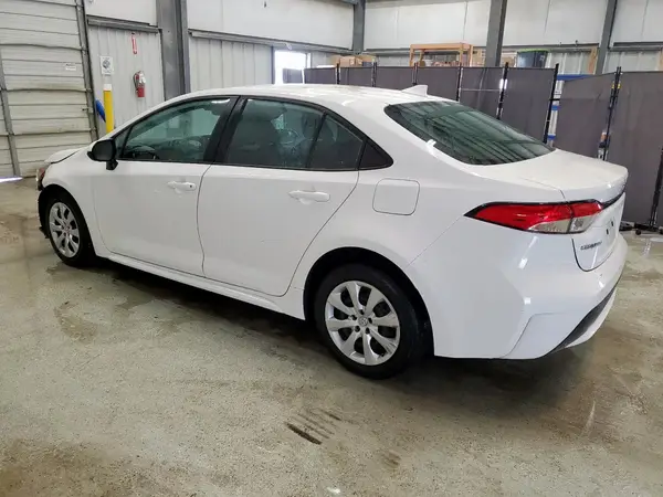 5YFEPMAE6NP306491 2022 TOYOTA COROLLA - Image 2