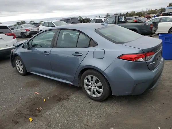 5YFEPMAE6NP311271 2022 TOYOTA COROLLA - Image 2
