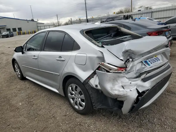 5YFEPMAE6NP311416 2022 TOYOTA COROLLA - Image 2