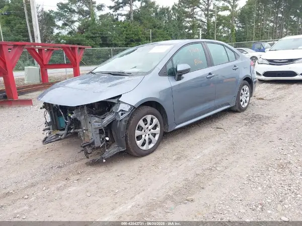 5YFEPMAE6NP325283 2022 TOYOTA COROLLA - Image 2