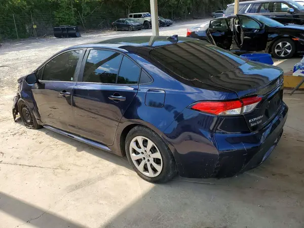 5YFEPMAE6NP328894 2022 TOYOTA COROLLA - Image 2