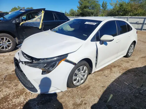 5YFEPMAE6NP342696 2022 TOYOTA COROLLA - Image 1
