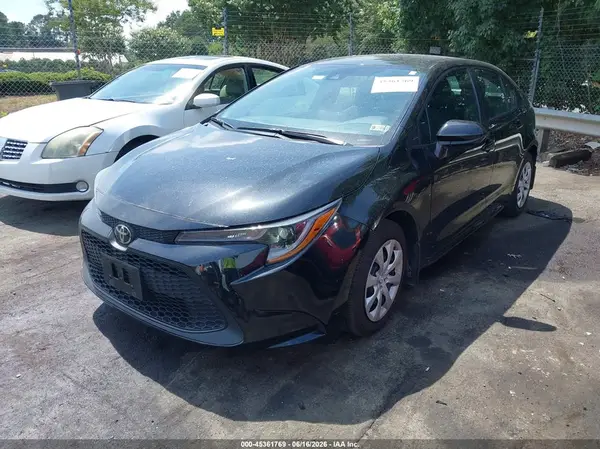 5YFEPMAE6NP345467 2022 TOYOTA COROLLA - Image 2
