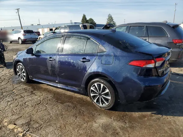 5YFEPMAE6NP351804 2022 TOYOTA COROLLA - Image 2