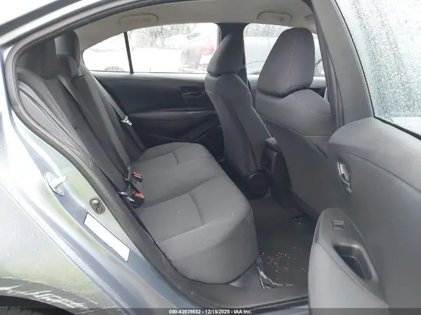 5YFEPMAE6NP354086 2022 TOYOTA COROLLA - Image 8