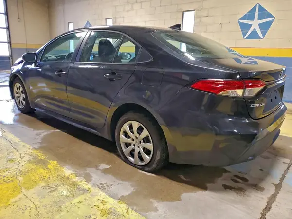 5YFEPMAE6NP358834 2022 TOYOTA COROLLA - Image 2