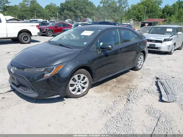 5YFEPMAE6NP359496 2022 TOYOTA COROLLA - Image 2