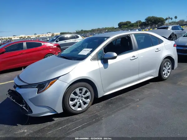 5YFEPMAE6NP361345 2022 TOYOTA COROLLA - Image 2