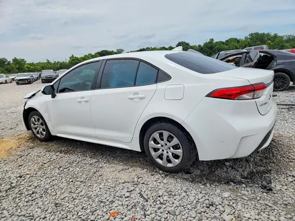 5YFEPMAE6NP365749 2022 TOYOTA COROLLA - Image 2