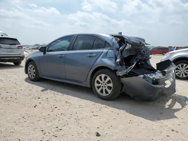 5YFEPMAE6NP366416 2022 TOYOTA COROLLA - Image 2