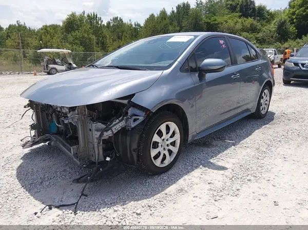 5YFEPMAE6NP371762 2022 TOYOTA COROLLA - Image 2