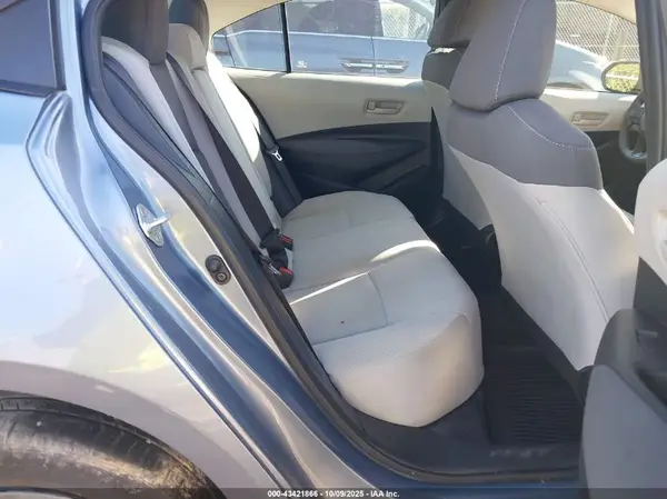 5YFEPMAE6NP374189 2022 TOYOTA COROLLA - Image 8