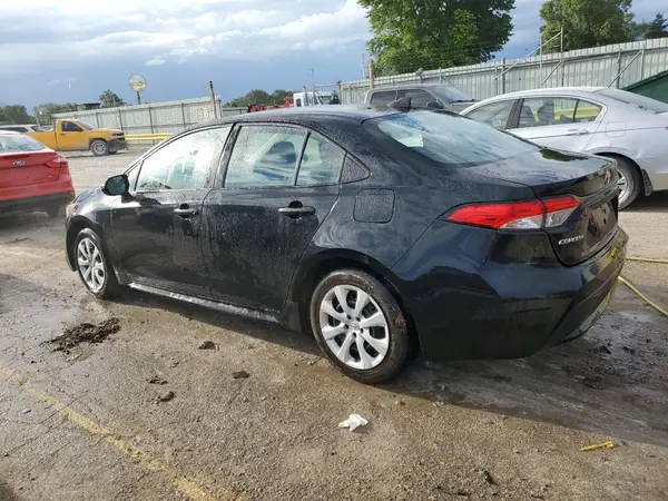 5YFEPMAE6NP377044 2022 TOYOTA COROLLA - Image 2