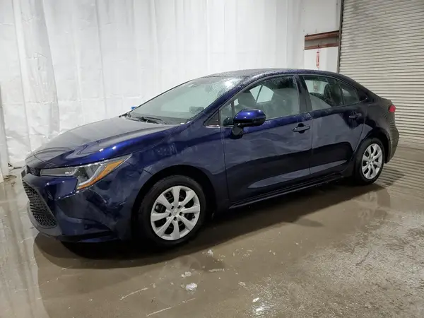 5YFEPMAE6NP384060 2022 TOYOTA COROLLA - Image 1