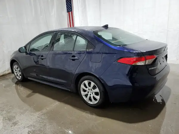 5YFEPMAE6NP384060 2022 TOYOTA COROLLA - Image 2