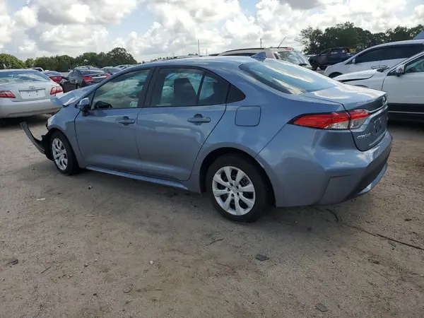 5YFEPMAE6NP387590 2022 TOYOTA COROLLA - Image 2