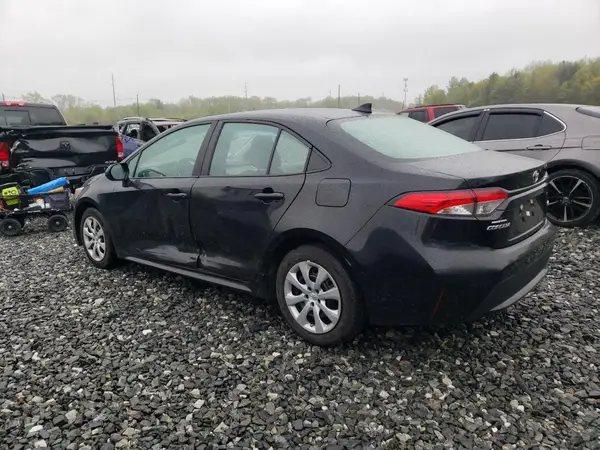 5YFEPMAE6NP390439 2022 TOYOTA COROLLA - Image 2