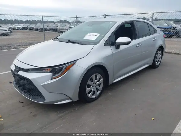 5YFEPMAE7MP149438 2021 TOYOTA COROLLA - Image 2