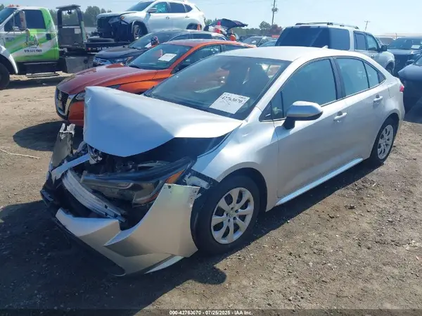 5YFEPMAE7MP165915 2021 TOYOTA COROLLA - Image 2