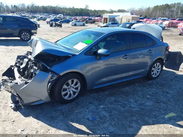 5YFEPMAE7MP167258 2021 TOYOTA COROLLA - Image 2