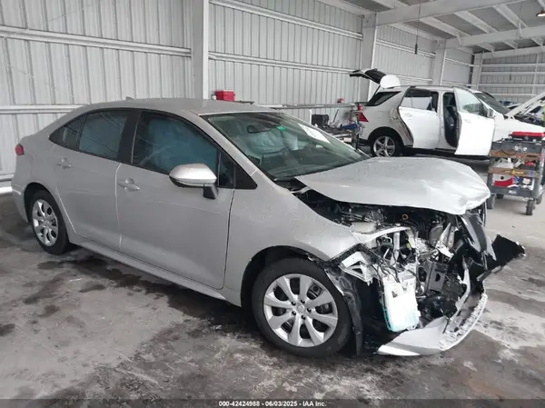 5YFEPMAE7MP168989 2021 TOYOTA COROLLA - Image 1