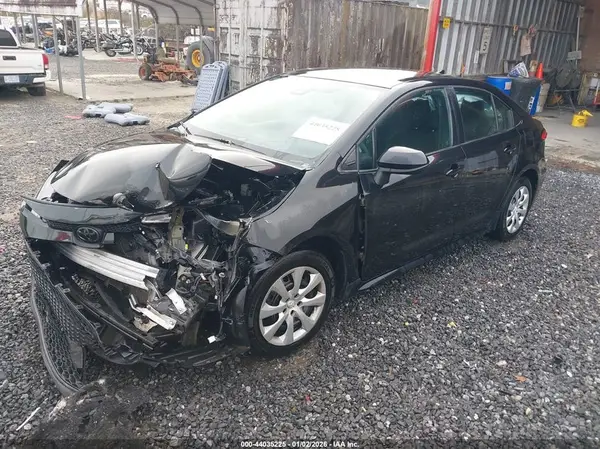 5YFEPMAE7MP179653 2021 TOYOTA COROLLA - Image 2