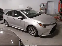 5YFEPMAE7MP180673 2021 TOYOTA COROLLA
