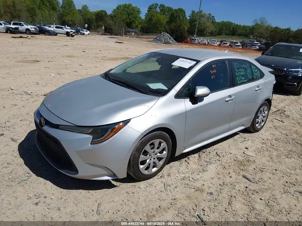 5YFEPMAE7MP180737 2021 TOYOTA COROLLA - Image 2