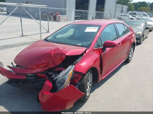 5YFEPMAE7MP184593 2021 TOYOTA COROLLA - Image 2