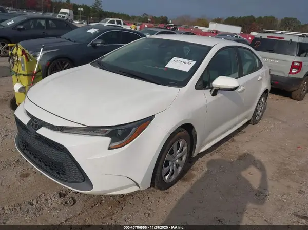5YFEPMAE7MP187056 2021 TOYOTA COROLLA - Image 2
