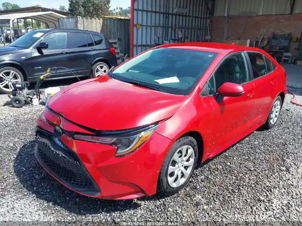 5YFEPMAE7MP188417 2021 TOYOTA COROLLA - Image 2