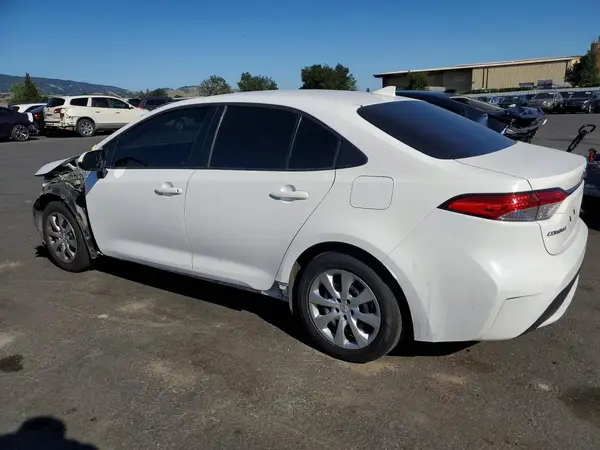 5YFEPMAE7MP189759 2021 TOYOTA COROLLA - Image 2