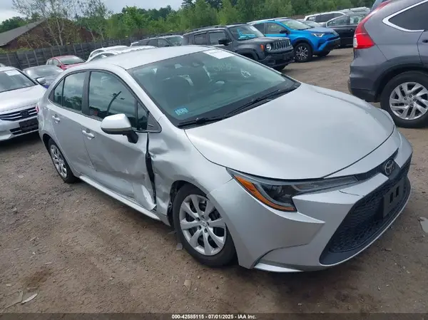5YFEPMAE7MP191561 2021 TOYOTA COROLLA - Image 1