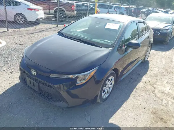 5YFEPMAE7MP192161 2021 TOYOTA COROLLA - Image 2