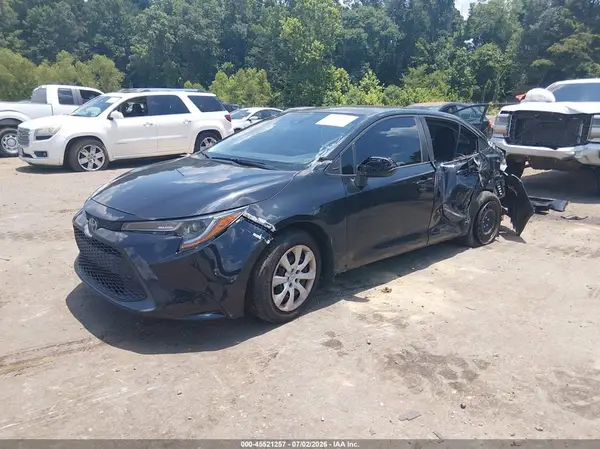 5YFEPMAE7MP205412 2021 TOYOTA COROLLA - Image 2