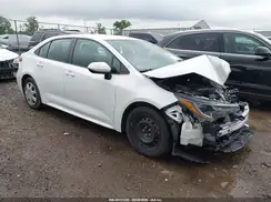 5YFEPMAE7MP205684 2021 TOYOTA COROLLA