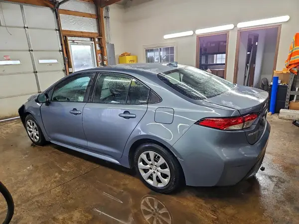 5YFEPMAE7MP209380 2021 TOYOTA COROLLA - Image 2
