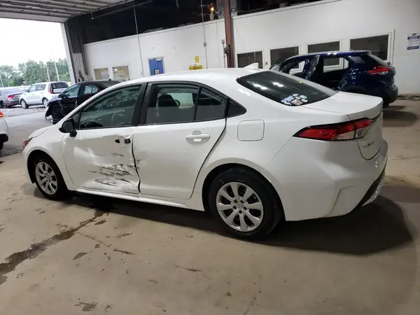 5YFEPMAE7MP212778 2021 TOYOTA COROLLA - Image 2