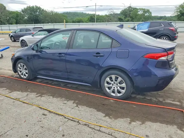5YFEPMAE7MP213302 2021 TOYOTA COROLLA - Image 2