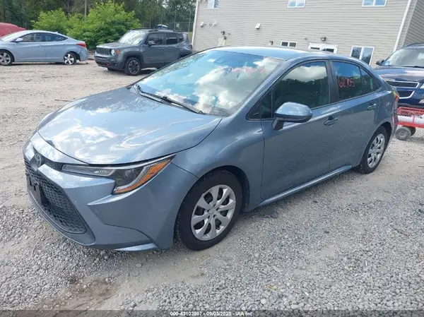 5YFEPMAE7MP214885 2021 TOYOTA COROLLA - Image 2