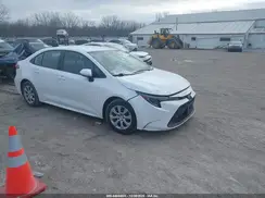 5YFEPMAE7MP216961 2021 TOYOTA COROLLA
