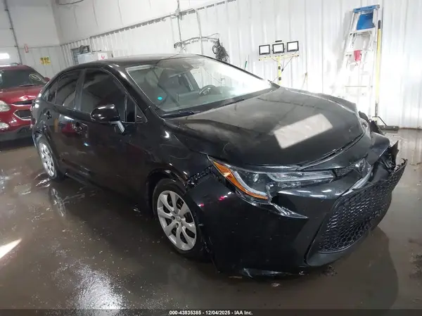 5YFEPMAE7MP217348 2021 TOYOTA COROLLA - Image 1
